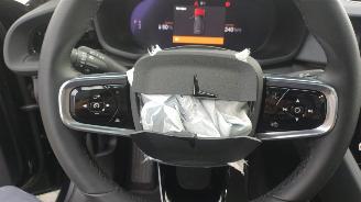 Polestar 2 2 Long range dual engine Plus 82kwh picture 19