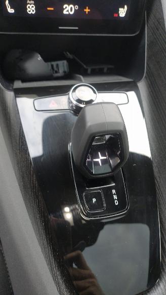 Polestar 2 2 Long range dual engine Plus 82kwh picture 16