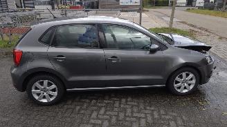 Volkswagen Polo 1.0 Highline mooie auto 164dkm !! picture 5