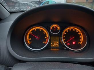 Opel Corsa 1.3 cdti ann. edition gebruikersschade picture 14