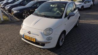 skadebil auto Fiat 500 1.2 pano leuke auto! 2009/1