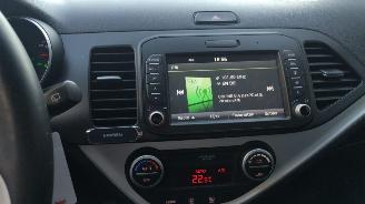 Kia Picanto 1.0 Luxury Edition Nav Mooie complete uitvoering picture 14