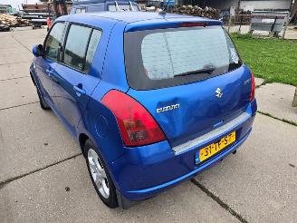 Suzuki Swift  picture 6