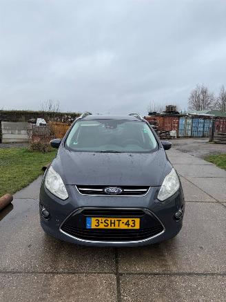 skadebil auto Ford Grand C-Max 1.0 Ti-VCT EcoBoost 2013/1
