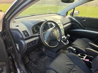 Toyota Corolla-verso 2.2D picture 7