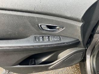 Renault Grand-scenic 1.4 TCe EXE 7 PERSOONS 116 PK picture 13