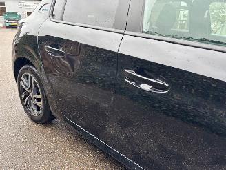 Peugeot 208 1.2 75 SPORT 2023 picture 13