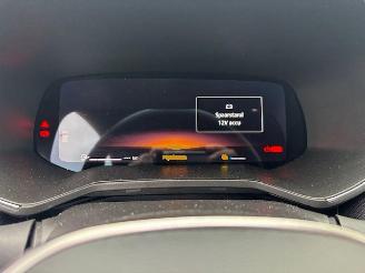 Renault Clio 1.6 E FULL-HYBRID ESPERIT-ALPINE 145 picture 12