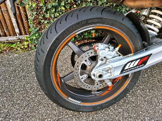 KTM  950 SUPERMOTO picture 7