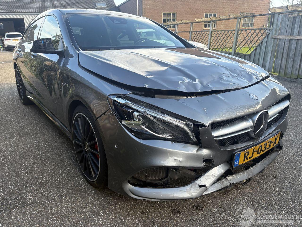 Mercedes AMG CLA  45 AMG  4-MATIC 381 PK AUTOMAAT PANORAMA
