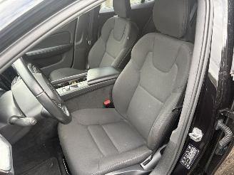 Volvo V-60 2.0 B3 Momentum Advantage AUTOMAAT 174PK picture 9