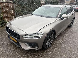 Coche accidentado Volvo V-60 2.0 T5 Inscription 250PK! AUTOMAAT 2018/8