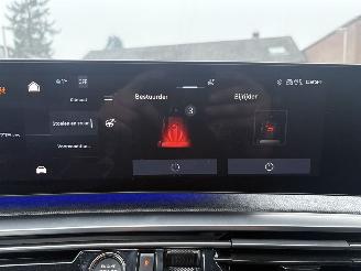 Peugeot e-3008 E-GT Avantage 210 73 kWh picture 25