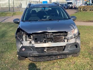  Peugeot 2008 1.2 Vti 12V PureTech 82 MPV  Benzine 1.199cc 60kW (82pk) 2014/8