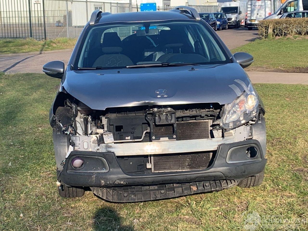 Peugeot 2008 1.2 Vti 12V PureTech 82 MPV  Benzine 1.199cc 60kW (82pk)