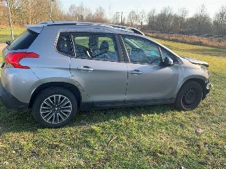 Peugeot 2008 1.2 Vti 12V PureTech 82 MPV  Benzine 1.199cc 60kW (82pk) picture 6