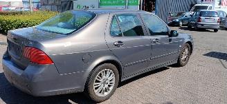 Saab 9-5 1.9 TiD 16V Sedan 4Dr Diesel 1.910cc picture 11
