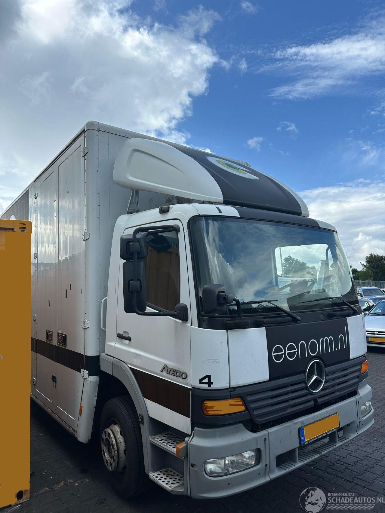 Mercedes Atego 1217L