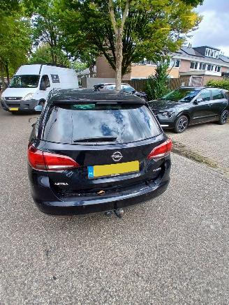 Opel Astra SPORTS TOURER picture 5