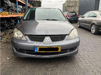  Mitsubishi Lancer 2.0 16V Combi/o  Benzine 1.997cc 99kW (135pk) FWD 2003-09/2007-12 (CS9W) 4G63 2006/6