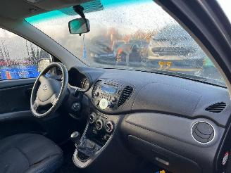 Hyundai I-10 1.1i 12V Hatchback  Benzine 1.086cc 51kW (69pk) FWD 2011-04/2013-12 (F5P4) G4HG5 picture 16