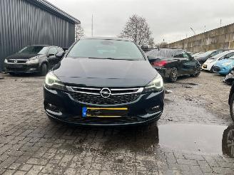 Damaged car Opel Astra SPORTS TOURER+ 2016/12
