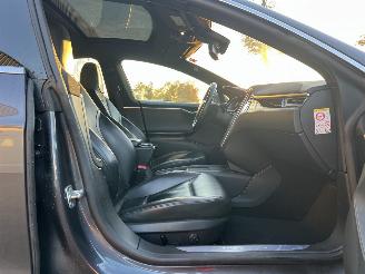 Tesla Model S 85D Base FREE SUPERCHARGE picture 23