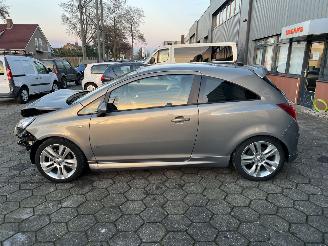 Opel Corsa 1.6 16V OPC LINE picture 2