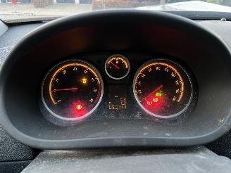 Opel Corsa 1.6 16V OPC LINE picture 13