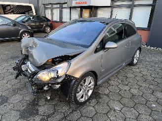  Opel Corsa 1.6 16V OPC LINE 2011/6