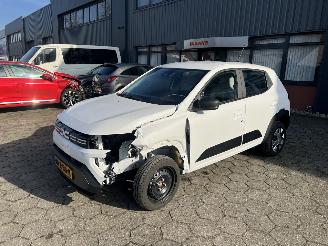 Voiture accidenté Dacia Spring Expression 45 26.8 kWh 2025/7