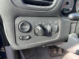 Chrysler Voyager 3.3i V6 SE Luxe picture 10