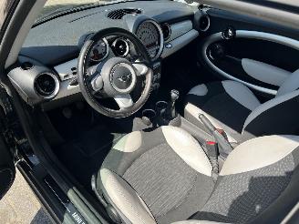 Mini Cooper 1.6 Cooper Camden picture 12