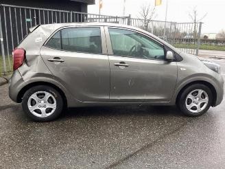 Kia Picanto Picanto (JA), Hatchback, 2017 1.0 12V picture 5