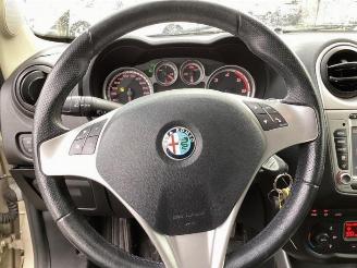 demontáž osobní automobily Alfa Romeo MiTo MiTo (955), Hatchback, 2008 / 2018 1.3 JTDm 16V Eco 2011/6