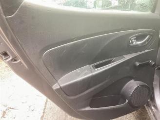 Renault Clio Clio IV (5R), Hatchback 5-drs, 2012 / 2021 1.2 16V picture 25