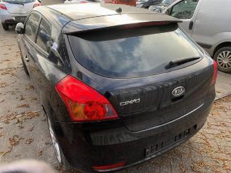 Kia Pro cee d Pro cee'd (EDB3), Hatchback 3-drs, 2008 / 2012 1.6 CVVT 16V picture 8