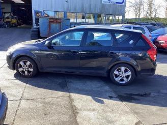 Kia Cee d Cee'd Sporty Wagon (EDF), Combi, 2007 / 2012 1.4 16V picture 8