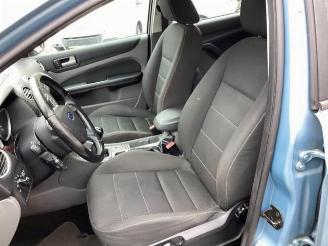 Ford Focus Focus 2 Wagon, Combi, 2004 / 2012 1.6 16V picture 19