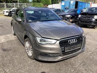 Uttjänta bilar auto Audi A3 A3 Sportback (8VA/8VF), Hatchback 5-drs, 2012 / 2020 1.4 TFSI 16V 2013/4