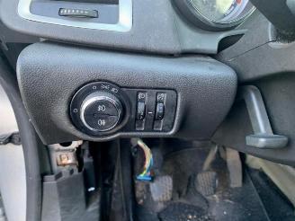 Opel Astra Astra J Sports Tourer (PD8/PE8/PF8), Combi, 2010 / 2015 1.7 CDTi 16V picture 22