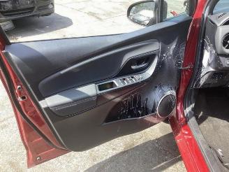 Toyota Yaris Yaris III (P13), Hatchback, 2010 / 2020 1.5 16V Hybrid picture 20