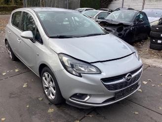 Coche siniestrado Opel Corsa Corsa E, Hatchback, 2014 1.3 CDTi 16V ecoFLEX 2015/6