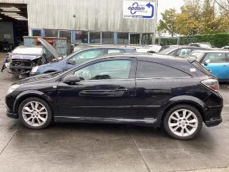 Opel Astra Astra H GTC (L08), Hatchback 3-drs, 2005 / 2011 1.6 16V picture 2