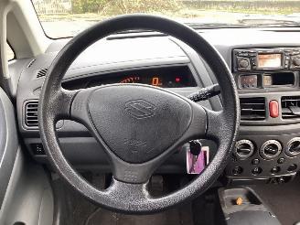 Suzuki Liana 1.6 MPi 16V Hatchback 4Dr Benzine 1.586cc 76kW (103pk) FWD 2001-07/2008-04 (ERC31) M16A picture 21