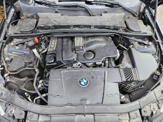BMW 3-serie 320i 16V Combi/o  Benzine 1.995cc 110kW picture 9