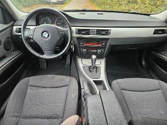 BMW 3-serie 320i 16V Combi/o  Benzine 1.995cc 110kW picture 8