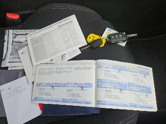 Peugeot 308 1.6 16V THP Hatchback 4Dr Benzine 1.598cc 92kW picture 12