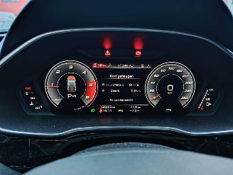 Audi Q3 S-Line DSG Matrix Leder Camera 2.0 tdi picture 14