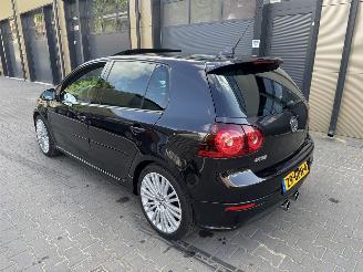 Volkswagen Golf R32 3.2 DSG 4-Motion picture 22